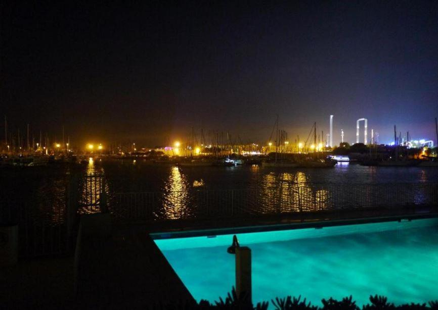 Appartement Vue Exceptionnelle Sur La Mer, Piscine, Parking Prive - Sur L'Ile Des Pecheurs Agde Extérieur photo
